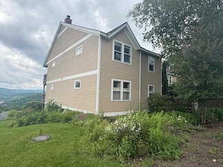 55 Cityside Dr Unit 13, Montpelier, VT 05602
