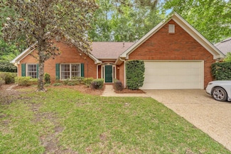 333 Remington Run Loop, Tallahassee, FL 32312