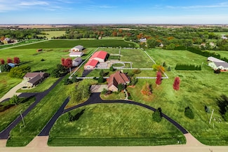 2601 N 3653rd Rd, Sheridan, IL 60551