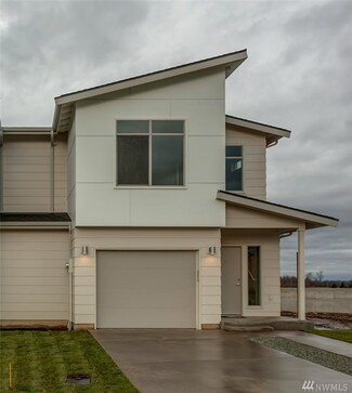 4745 Spring St, Bellingham, WA 98229