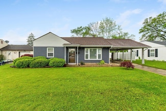 259 Merriman Dr, West Jefferson, OH 43162
