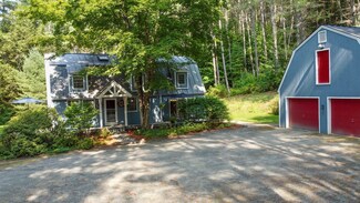 318 Tichenor Rd, Quechee, VT 05059