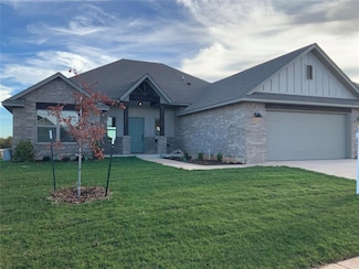 11908 NW 120th St, Yukon, OK 73099