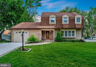 224 Dickens Dr, Delran, NJ 08075