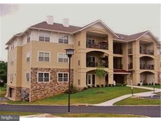 148 Bucktown Crossing Unit 33C, Pottstown, PA 19465