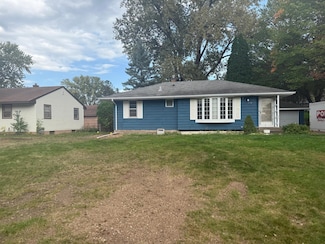 3938 Homewood Ave, Saint Paul, MN 55110