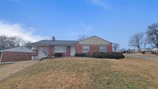 1200 Yukon Dr, Saint Louis, MO 63137