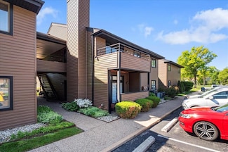 13814 Amiot Dr Unit A, Saint Louis, MO 63146