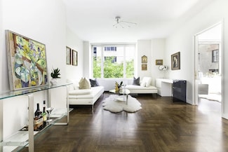 220 Riverside Blvd Unit 4-D, New York, NY 10069