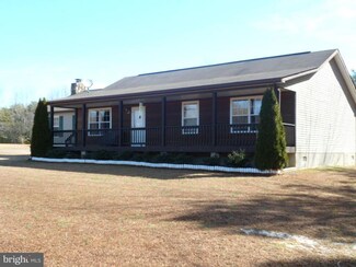 31370 Point Lookout Rd, Mechanicsville, MD 20659