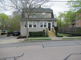 15 Estabrook Rd, Quincy, MA 02170