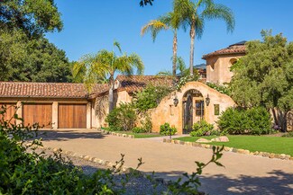 10710 Encino Dr, Oak View, CA 93022