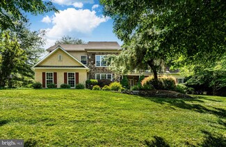 101 Charlestown Hunt Dr, Phoenixville, PA 19460