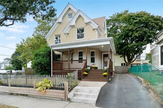 1007 Narragansett Blvd, Providence, RI 02905