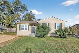 896 Pawnee Ave, Memphis, TN 38109