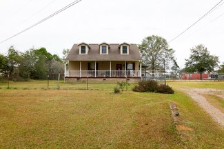 38 Tall Tree Rd, Tifton, GA 31794
