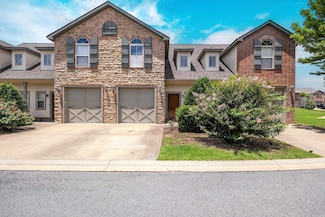 303 Tuscany Cir, Maumelle, AR 72113
