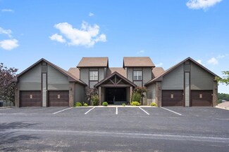 71 Birdie Ln Unit 3, Reeds Spring, MO 65737
