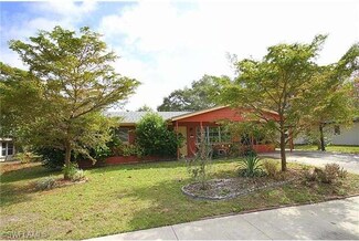 3849 Deleon St, Fort Myers, FL 33901