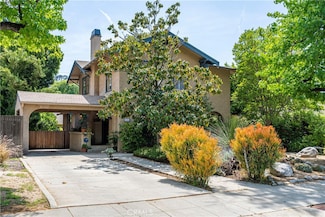 526 W 12th St, Claremont, CA 91711