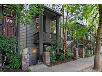 1116 SE Linn St, Portland, OR 97202