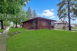 5803 N 77th St, Milwaukee, WI 53218