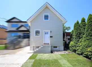 9 Russell St, Staten Island, NY 10308
