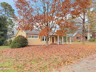 145 Fairmont Ave, Jackson, TN 38301