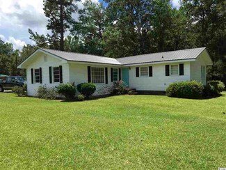 429 E Andrews St, Hemingway, SC 29554
