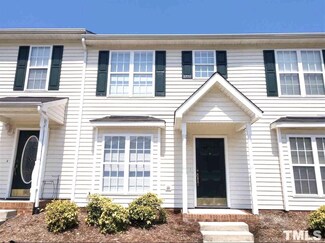 5207 Tanglewood Creek Ct, Raleigh, NC 27610