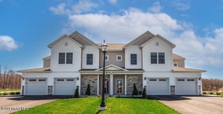 24 Kendra Ct, Colonie, NY 12047