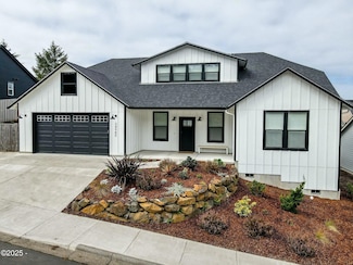 34980 Lahaina Loop Rd, Cloverdale, OR 97112