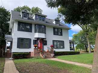 2225 James St, Syracuse, NY 13206