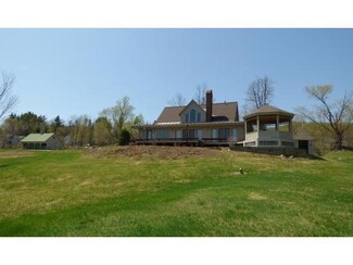 1104 Middletown Rd, Grafton, VT 05146