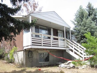 30 W Jonathan St, Omak, WA 98841