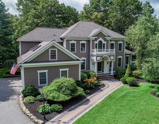19 Sadie Hutt Ln, Southborough, MA 01772