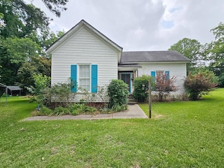 145 2nd St NE, Bronwood, GA 39826