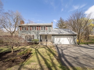 310 Ridgefield Rd, Wilton, CT 06897