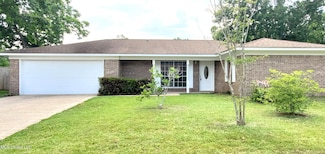 303 Jamaica Dr, Ocean Springs, MS 39564