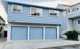 1310 Loma Dr Unit A-C, Hermosa Beach, CA 90254