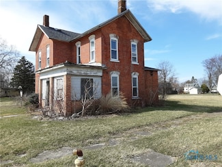 740 W Main St, Risingsun, OH 43457