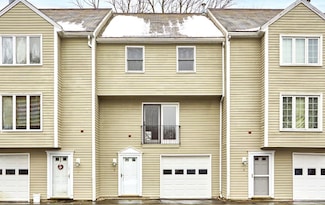 395 Donohue Rd Unit 3, Dracut, MA 01826