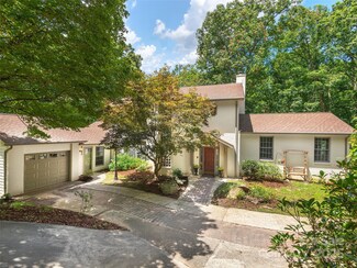 608 Upper Sondley Dr, Asheville, NC 28805