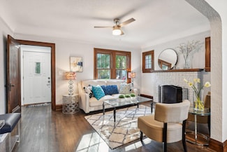 5340 Columbus Ave, Minneapolis, MN 55417