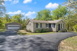 8681 Cooks Mill Rd, Georgetown, IN 47122