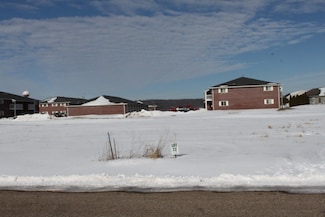 1022 Mill Pond Cir, Weyauwega, WI 54983