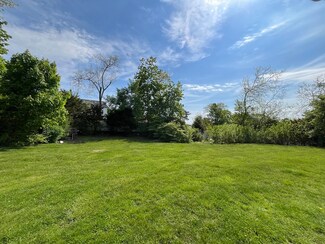 28 Dorothy Rd, Newton Center, MA 02459