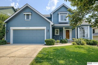 13707 Boyd St, Omaha, NE 68164