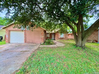 16915 Sunshine St, Houston, TX 77049