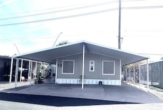 305 S Val Vista Dr Unit 13, Mesa, AZ 85204